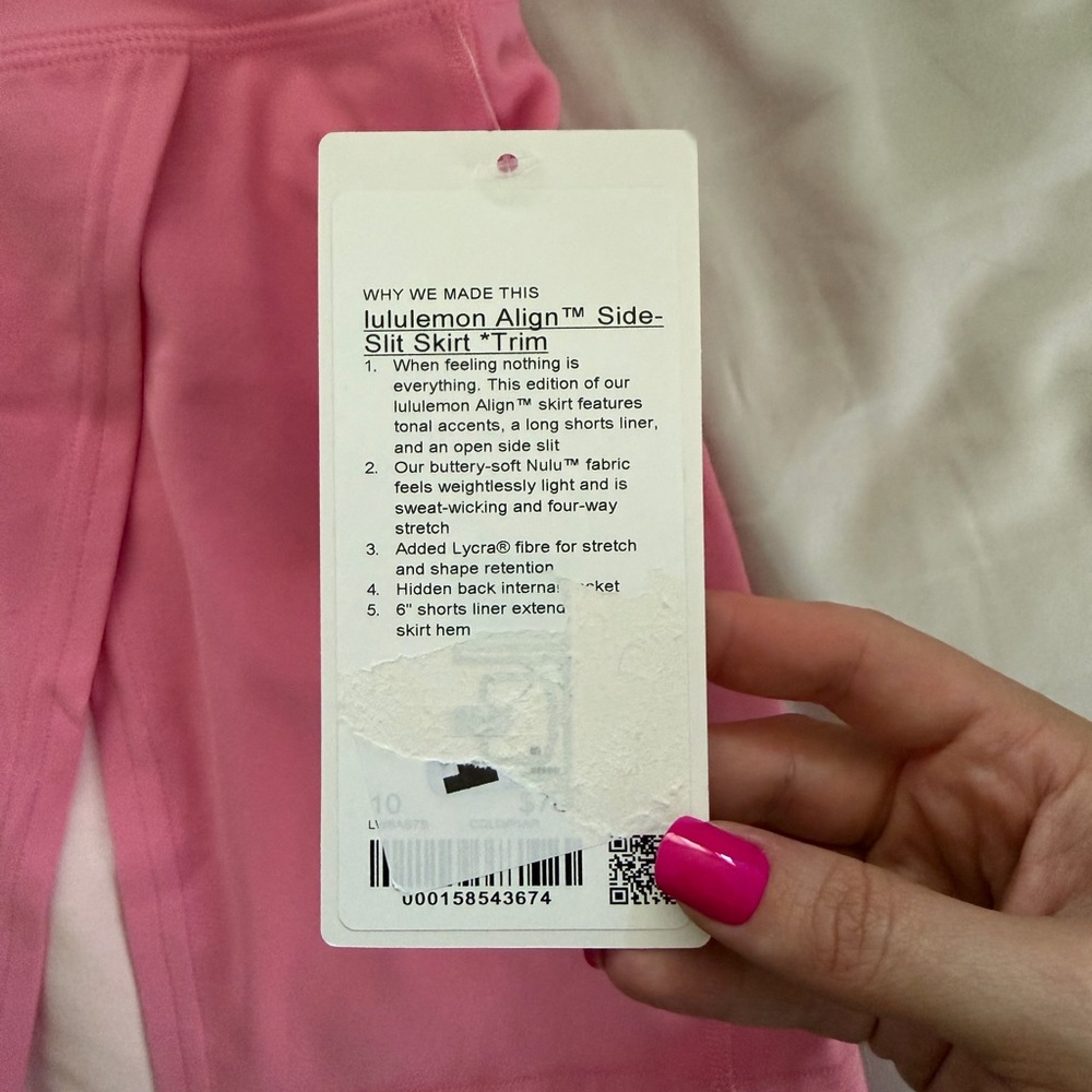 Lululemon size 10 side slit skirt trim NWT